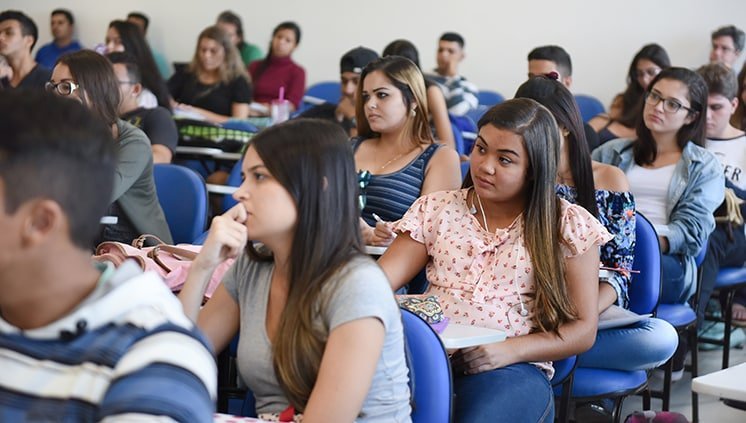 Leia mais sobre o artigo Quem poderá pedir reaplicação da prova do Enem 2019